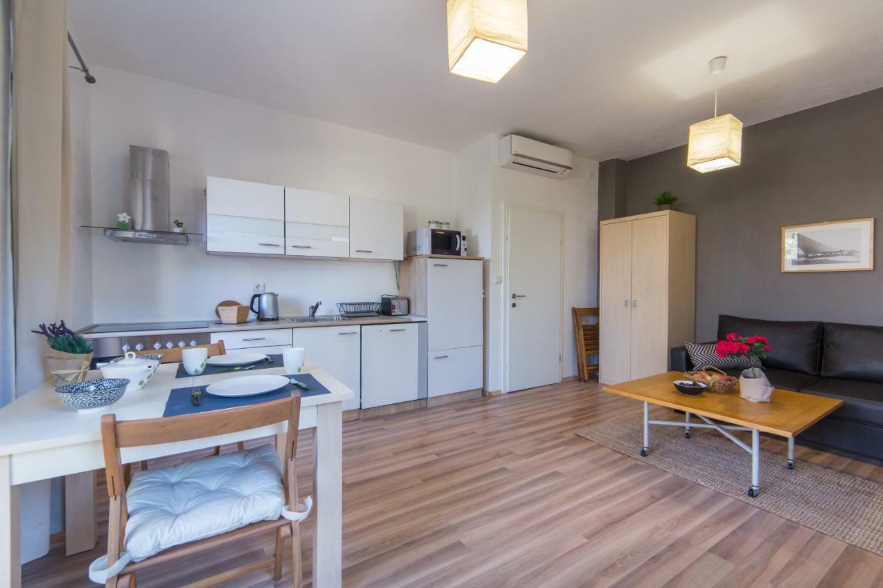 Apartment Peaceful Oasis ماكارسكا المظهر الخارجي الصورة
